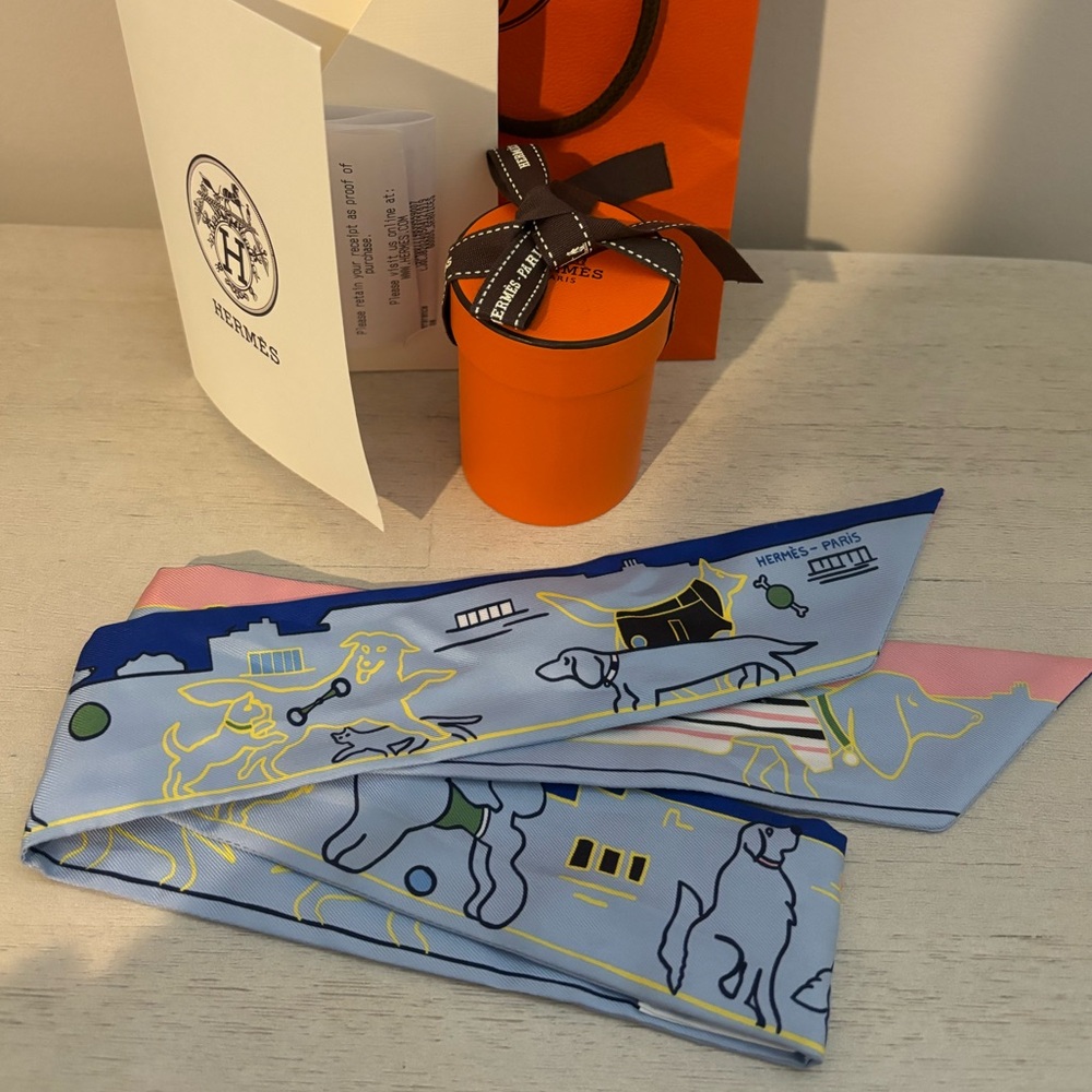 Hermes Les Chiens Twilly